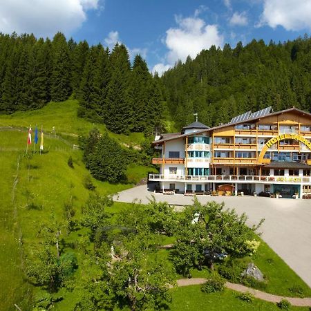 Hotel Talhof Garni&More In Waengle Bei Reutte Exterior foto